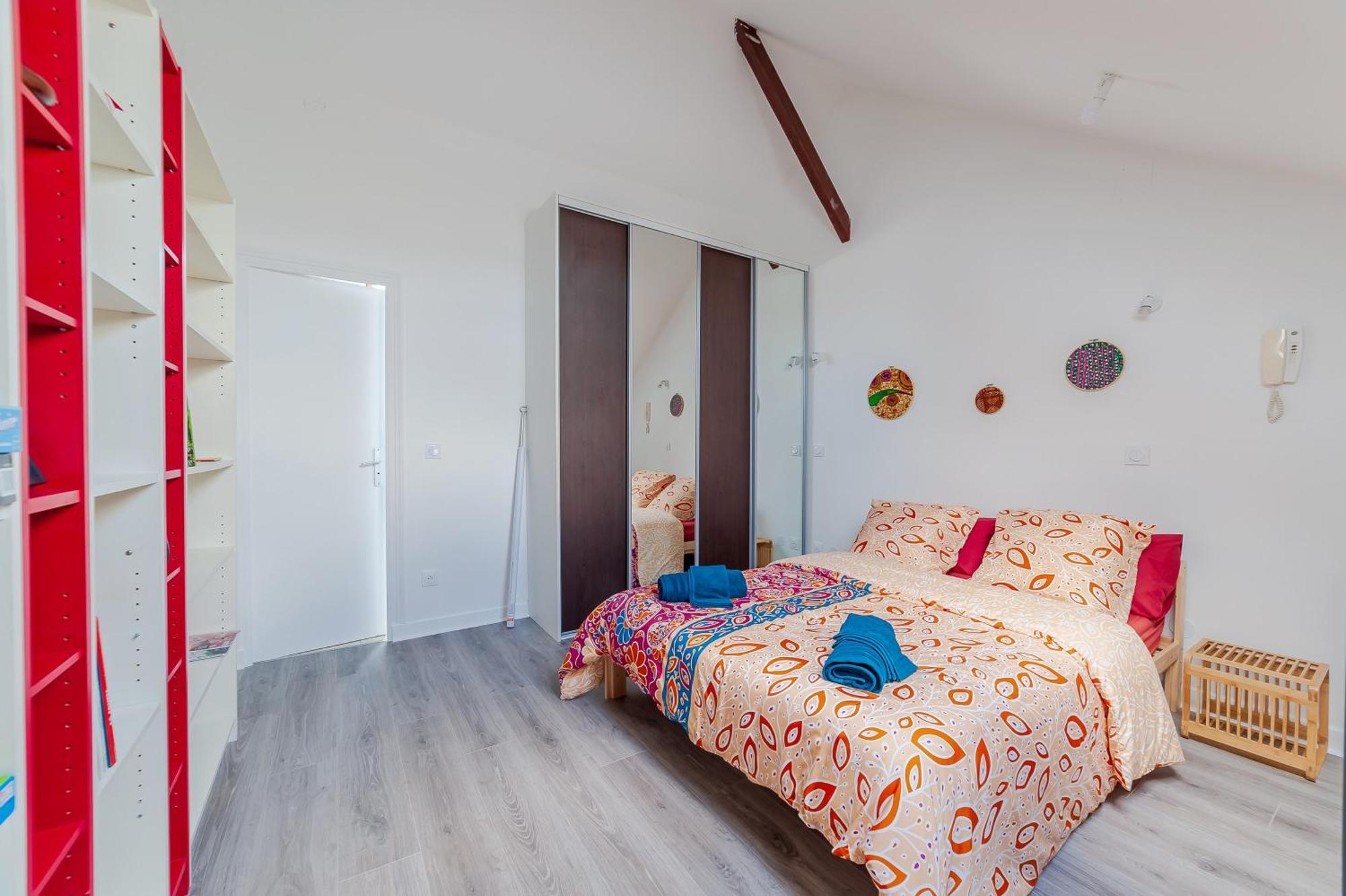 Cosy Modern Apartment - 1 Minute Walk From Train Station Creil Exterior photo