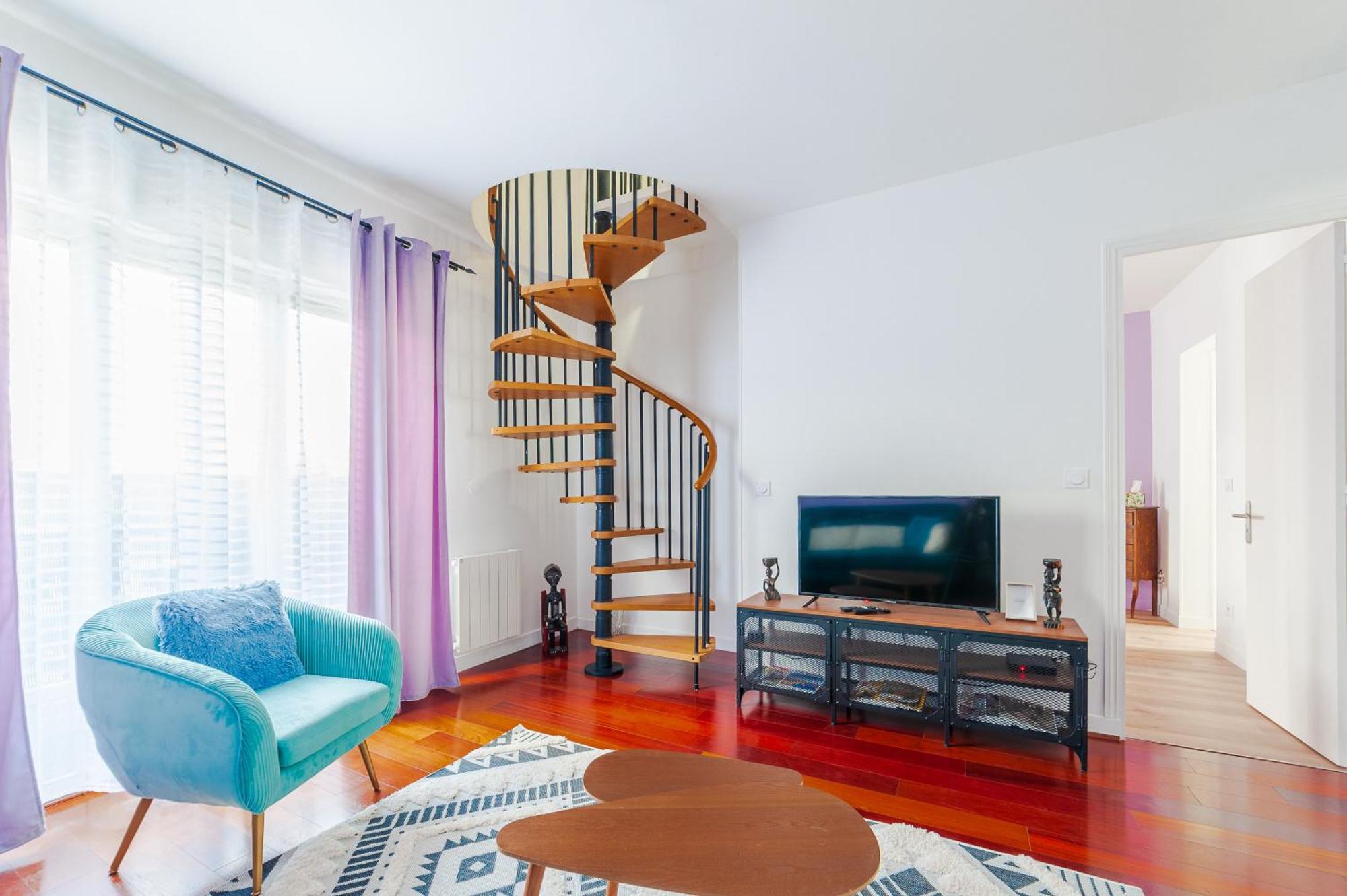 Cosy Modern Apartment - 1 Minute Walk From Train Station Creil Exterior photo